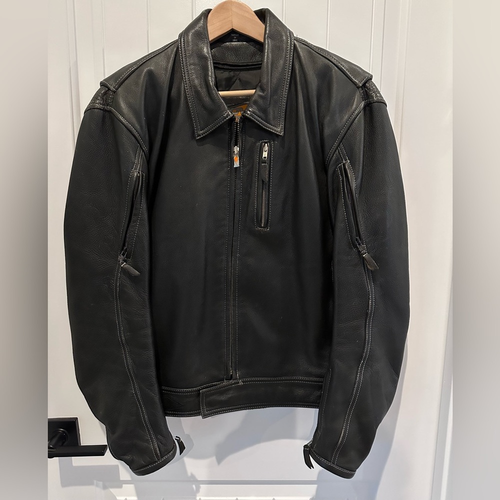 Power Trip Leather Motorcycle Jacket Vented Armor Padded Sz M